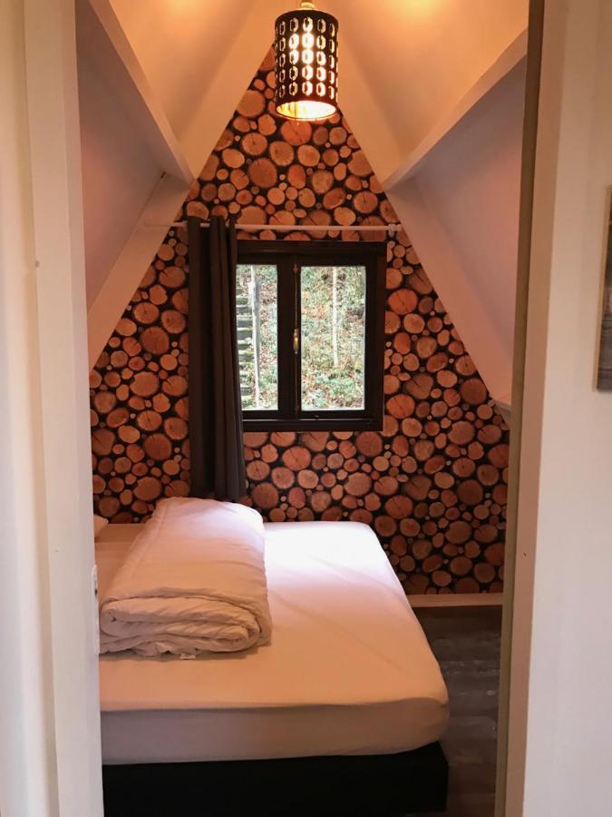 Heavenly Renovated Cabin Near Pittoresque Durbuy - Whistler Villa Exterior foto